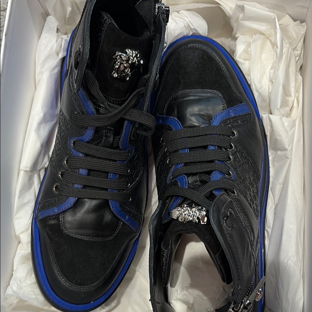 Men's Black and Blue High-Top Sneakers Versace - Picture 3 of 3